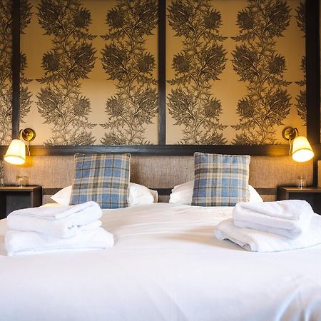 אינרלית'ן Traquair Arms Hotel מראה חיצוני תמונה