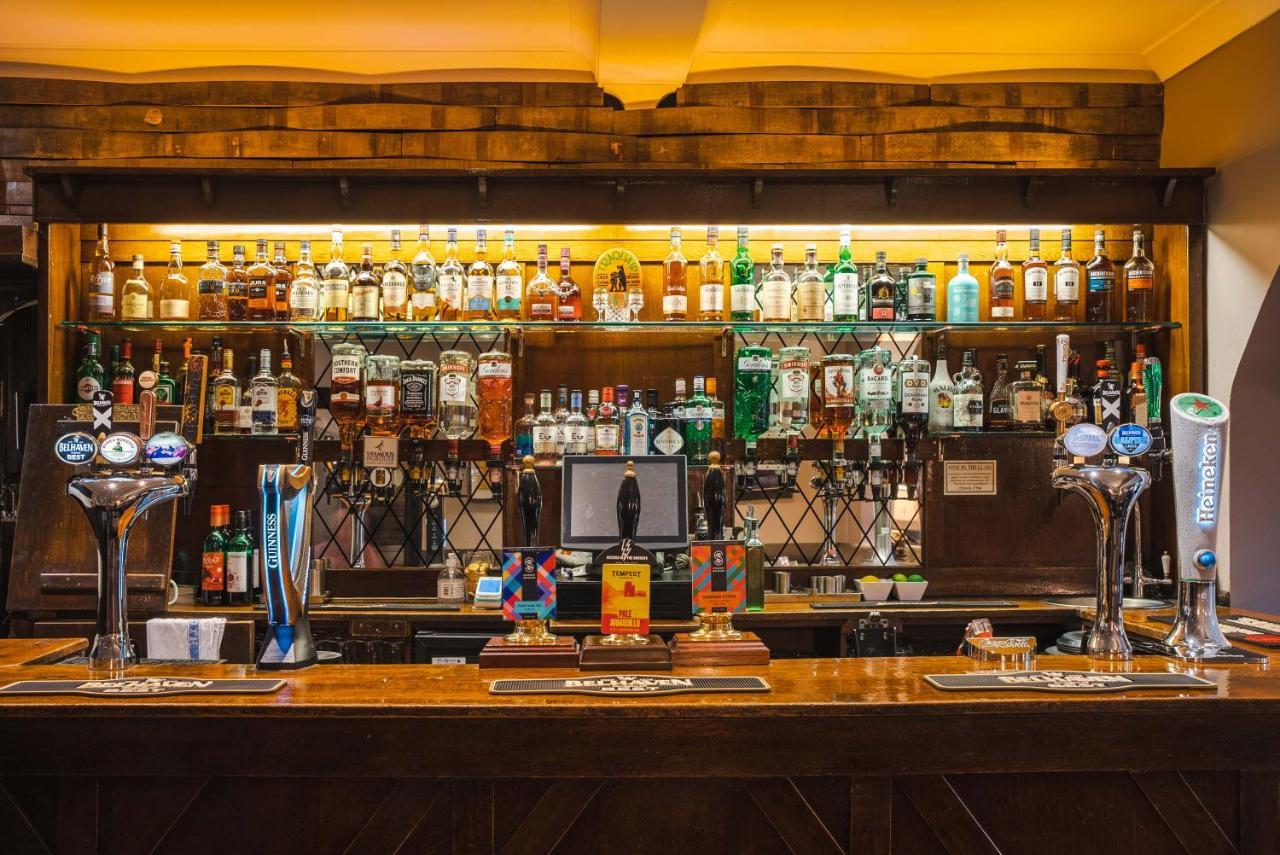 אינרלית'ן Traquair Arms Hotel מראה חיצוני תמונה