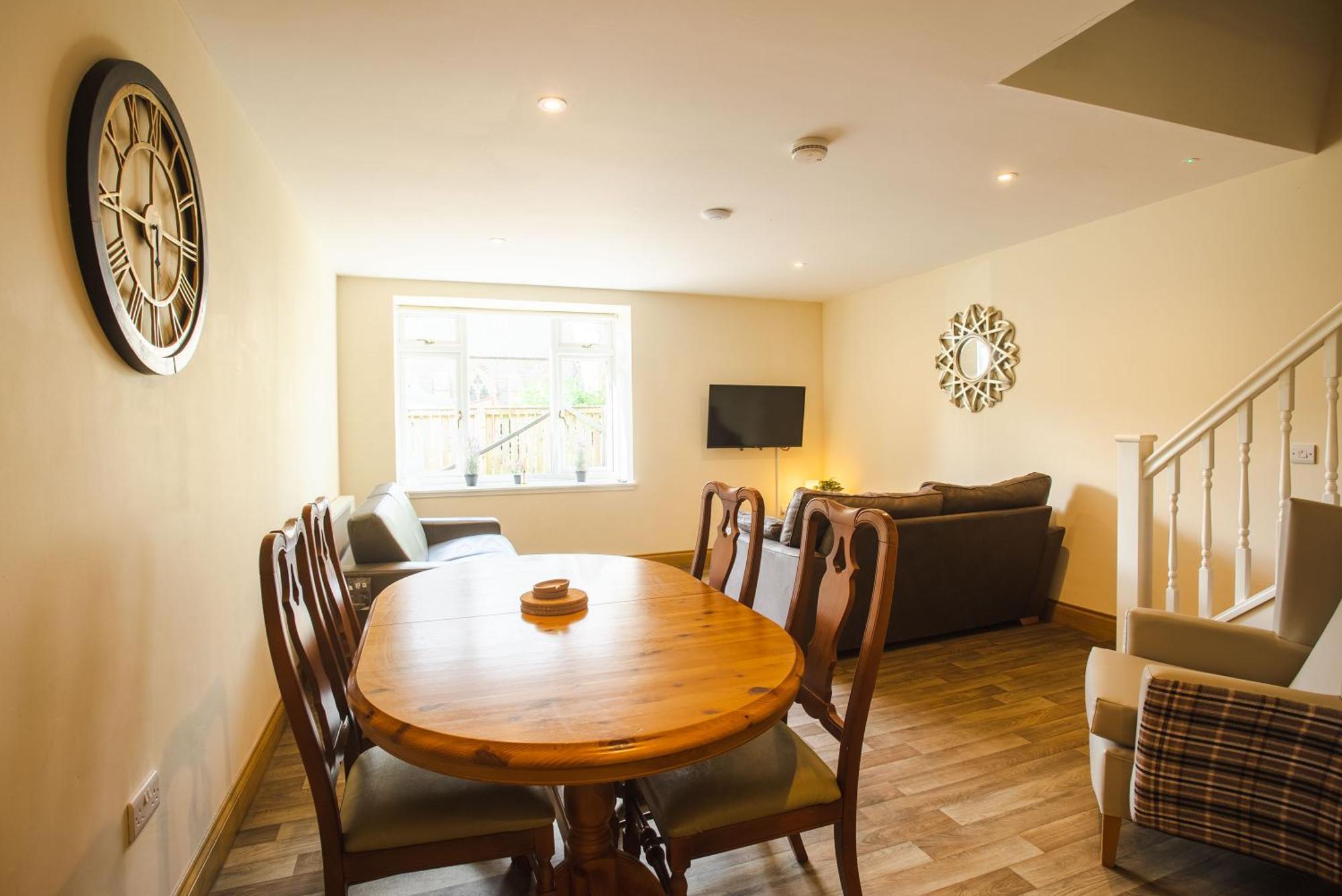 אינרלית'ן Traquair Arms Hotel מראה חיצוני תמונה